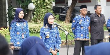 Mbak Wali Tegaskan Kesiapsiagaan Hadapi Musim Hujan saat Pimpin Apel Pagi
