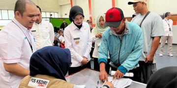 Mbak Wali Tinjau Langsung Penyaluran BLTS