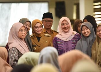 Mbak Wali Buka Sekolah Remaja Sehari PRAMESWATI, Perkuat Akhlak, Mental dan Kesehatan Remaja