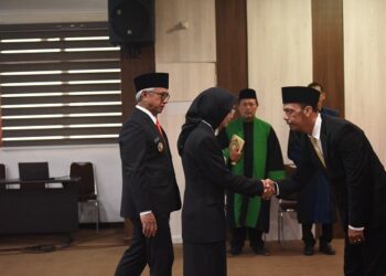 Mbak Wali Lantik 44 ASN Jabatan Fungsional, Perkuat Cita Keenam Pemerintahan Cepat Tepat