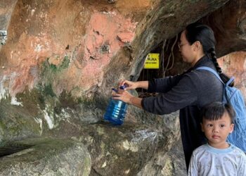 Air Suci Puhsarang, Simbol Pengharapan dan Doa Umat Peziarah