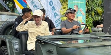 Konvoi VW dan Jeep Antik Meriahkan Napak Tilas PB Jenderal Sudirman di KotaKediri