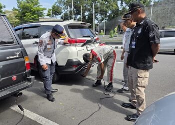 Peringati Hari Anti Polusi Sedunia, Pemerintah Kota Kediri Gelar Operasi Gabungan Uji Emisi Kendaraan R4 – R6