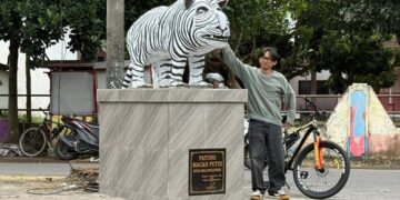 Biaya Rp 3,5 Juta, Berikut Cerita Unik Dibalik Pembuatan Patung Macan Putih Balongjeruk