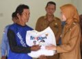 Mbak Wali Salurkan BLT MAPAN Kategori ODKB Langsung ke Rumah Penerima