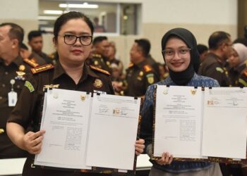Mbak Wali dan Kepala Kejaksaan Negeri Kota Kediri Tanda Tangani PKS Penerapan Pidana Kerja Sosial
