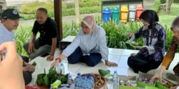 Mbak Wali Rapat di Taman Tempurejo, Dorong Taman Jadi Ruang Kegiatan Publik