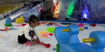 Wahana Snow Wonderland Magical Garden, Hadirkan Pengalaman Baru Untuk Anak-Anak Kota Kediri