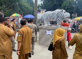 Satpol PP Kabupaten Kediri – OPD Terkait Pastikan Aktivitas Wisata – Ekonomi di Patung Macan Putih Kondusif