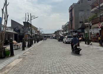 Disperindag Kediri Bahas Opsi Penataan PKL Jalan Stasiun