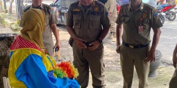 Patroli, Satpol PP Kabupaten Kediri Tertibkan Pengamen dan Reklame Tak Berizin