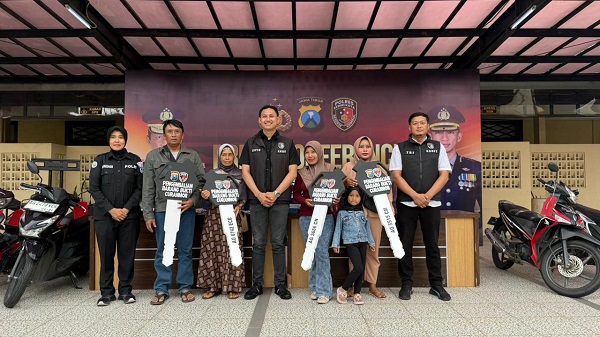 Polres Kediri Kota Kembalikan Motor Korban Curanmor