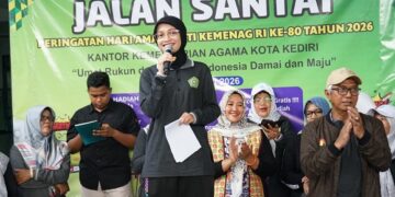Semangat Kerukunan Mengalir, Mbak Wali Berangkatkan Jalan Santai Hari Amal Bakti Kemenag ke-80