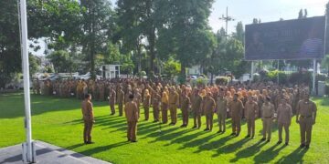 Pimpin Apel Pagi, Gus Qowim Sampaikan Pesan Penting Untuk OPD Pemkot Kediri
