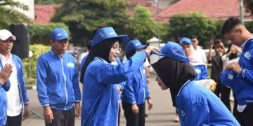 Mbak Wali Berangkatkan KKN Tematik UN PGRI Kediri, Harap Mahasiswa Hadirkan Solusi Nyata bagi Masyarakat
