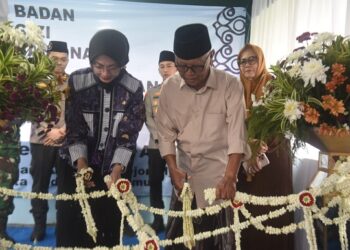 Dukung Generasi Sehat dan Berkualitas, Mbak Wali Resmikan SPPG 2 Ponpes Al-Amien