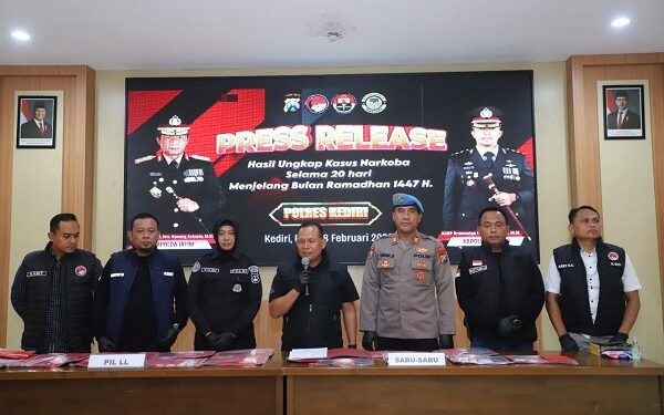 Jelang Ramadan, Polres Kediri Ungkap 22 Kasus Narkoba, Amankan 26 Tersangka – Ribuan BB