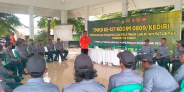 Sinergi Satpol PP – TNI Dalam TMMD ke-127, Satlinmas Dilatih Hadapi Kondisi Darurat