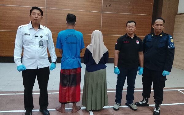 Petugas Lapas Kediri Gagalkan Penyelundupan Sabu – Handphone