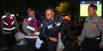 Suporter Persib Bandung Membludak, Polres Kediri Fasilitasi Nobar