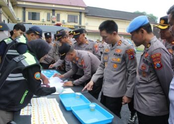Cegah Penyalahgunaan Narkoba, Polres Kediri Kota Gelar Tes Urine Mendadak untuk Seluruh Anggota
