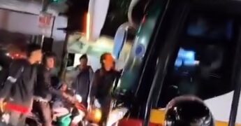 Bus Ngeblong di Simpang Branggahan Kediri, Sopir Dipastikan Ditilang