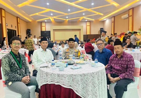 Kuatkan Sinergi, Polres Kediri Gelar Buka Puasa Bersama Ormas, Mahasiswa, dan Media