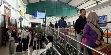Arus Balik Lebaran di Stasiun Kediri Meningkat, KAI Tambah Kereta dan Perluas Layanan