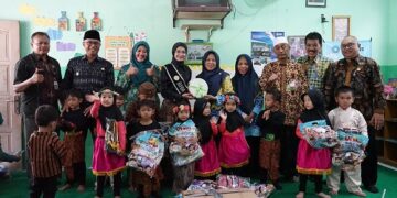 Tebar Kebahagiaan di PAUD Thoyyiba, Mbak Wali Tekankan PAUD sebagai Pondasi Bentuk Generasi Berdaya Saing