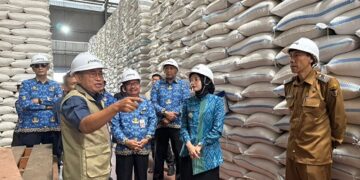 Wali Kota Tinjau Gudang Bulog, Stok Bahan Pokok di Kediri Dipastikan Aman