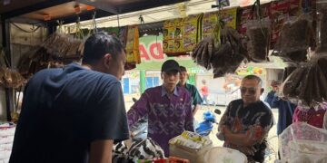 Sidak Pasar Setonobetek, Pemkot Kediri Temukan Harga Beras Masih di Atas HET