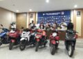 Satreskrim Polres Kediri Ungkap 5 Kasus Curanmor dan Penggelapan dalam 21 Hari, Selamatkan 6 Motor