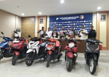 Satreskrim Polres Kediri Ungkap 5 Kasus Curanmor dan Penggelapan dalam 21 Hari, Selamatkan 6 Motor