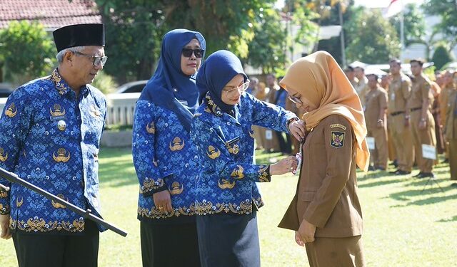 Apel Senin Pagi, Mbak Wali Tekankan Disiplin ASN dan Optimalisasi Pelayanan Publik Saat WFH-WFO