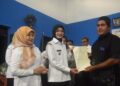 Penyerahan 44 SHM dan 12 Sertifikat PSU, DAK TPPKT 2025 Tuntaskan Kawasan Kumuh di Ketami