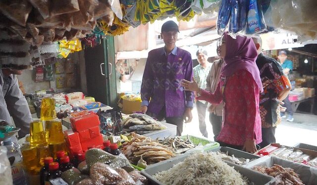 Sidak Pasca Lebaran, Pemkot Kediri Pastikan Harga Beras dan Minyakita Stabil