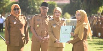 276 ASN Terima SK Kenaikan Pangkat, Mbak Wali Tekankan Inovasi dan Disiplin di Tengah Kebijakan WFH