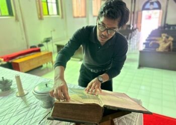 ANRI Lacak Arsip Kolonial di Gereja Merah Kota Kediri, Temukan Kitab Injil Tahun 1867