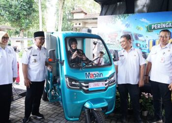 Mbak Wali Luncurkan Lingkar Kediri, Inovasi Literasi Keliling Ramah Lingkungan di Kota Kediri