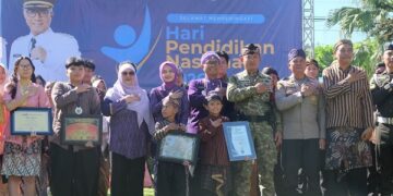 Upacara Hardiknas Kota Kediri, Momentum Penguatan Pendidikan dan Apresiasi Prestasi Siswa