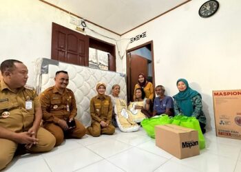 Wali Kota Kediri Tinjau Renovasi Rutilahu Warga Pocanan, Bantuan Pendidikan Juga Disiapkan
