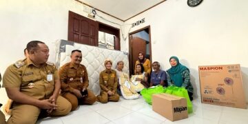 Wali Kota Kediri Tinjau Renovasi Rutilahu Warga Pocanan, Bantuan Pendidikan Juga Disiapkan