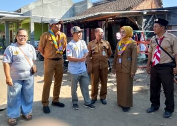 Kolaborasi Pramuka dan Relawan, Tiga Rumah Warga Kota Kediri Mulai Dibedah