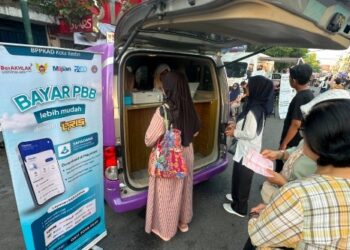 BPPKAD Kota Kediri Jemput Bola di CFD, Bayar PBB Bisa Lewat Mobil Keliling dan Dapat Suvenir Menarik