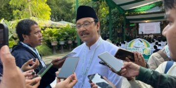 Komite Dzurriyah Muassis NU Usulkan Tongkat – Tasbih Masuk Tradisi Pelantikan Pengurus