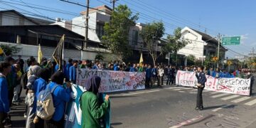 Aliansi Mahasiswa Kediri Desak Evaluasi Total Pemerintah, DPRD Janji Tindak Lanjuti Aspirasi