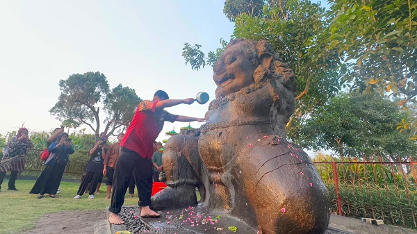 Jamasan Arca Totok Kerot, Ajak Masyarakat Rawat Warisan Leluhur