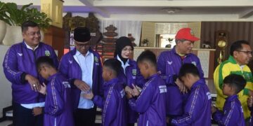 Wali Kota Kediri Berangkatkan Atlet FORSGI Menuju Piala Bela Negara 2026