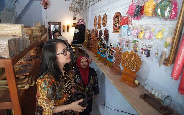 Soft Launching Galeri DIKTA SuaR, Mbak Cicha: Bentuk Dukungan Pemkab Kediri untuk Disabilitas Mandiri
