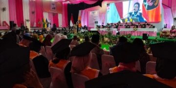 Wisuda ke-61, Universitas Kadiri Siapkan SDM Berdaya Saing Global